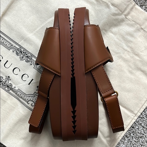 NWT Gucci Interlocking G Brown Leather Platform Sandals - Picture 13 of 14